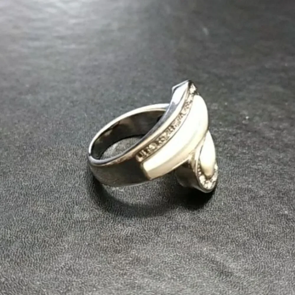 Silver tone ring with white stone Size 8
